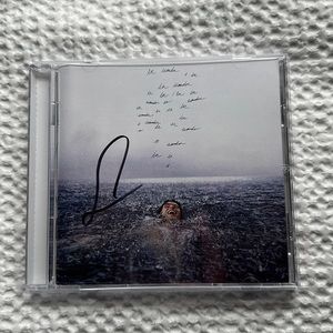 Shawn Mendes “Wonder” album SIGNED!